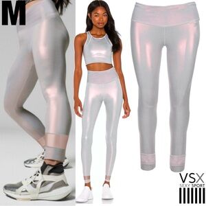 💎 NWOT VICTORIA’S SECRET Iridescent Pearl Holographic Highwaist Leggings MEDIUM
